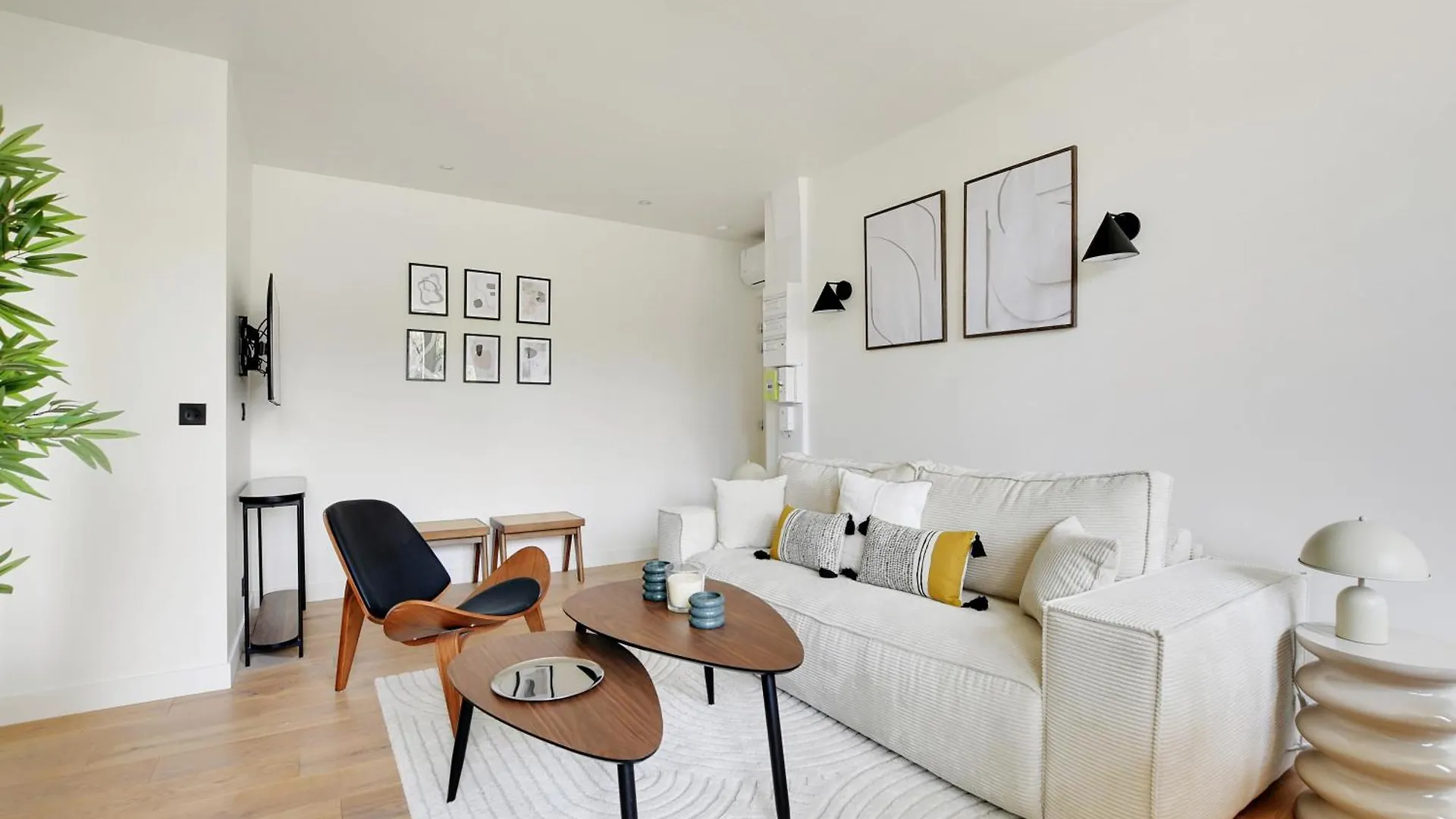 Апартаменты Pick A Flat's In Daumesnil - Avenue Du General Bizot
